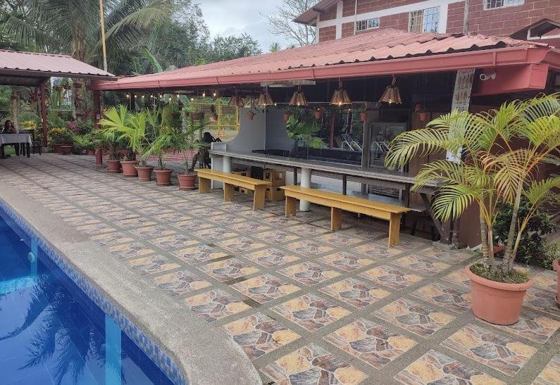 Sun Place Hosteria Las Tunas Bagian luar foto