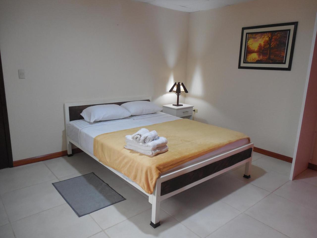 Sun Place Hosteria Las Tunas Bagian luar foto