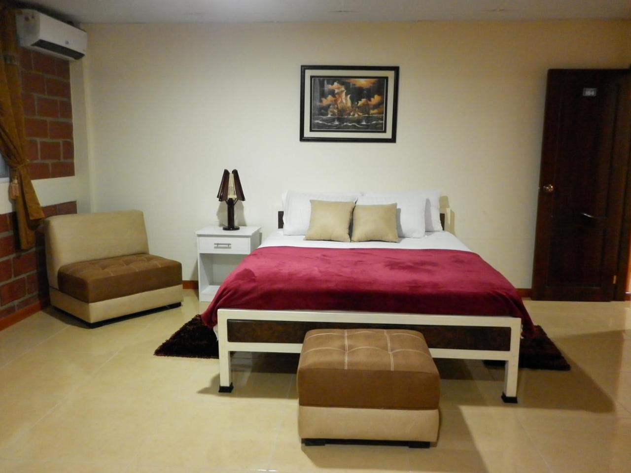 Sun Place Hosteria Las Tunas Bagian luar foto