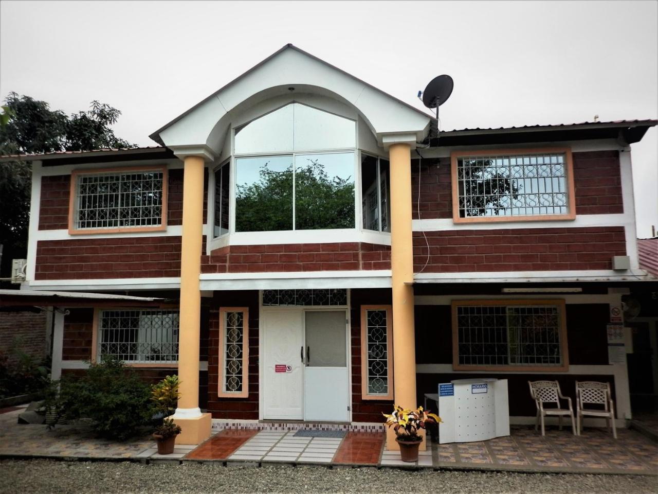 Sun Place Hosteria Las Tunas Bagian luar foto