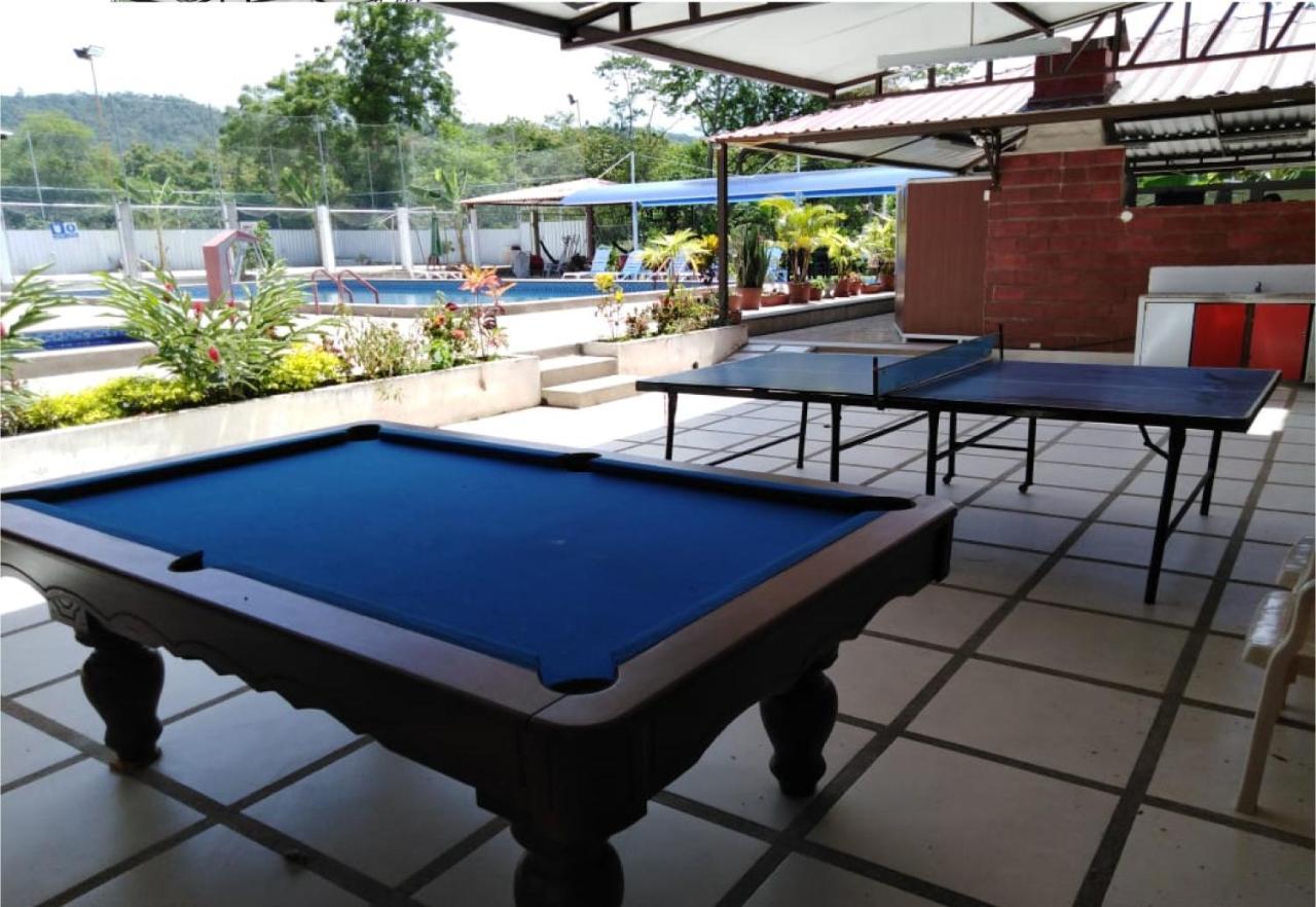 Sun Place Hosteria Las Tunas Bagian luar foto
