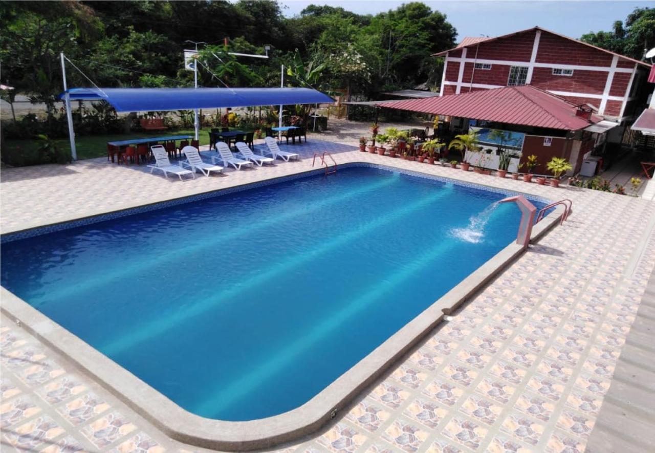 Sun Place Hosteria Las Tunas Bagian luar foto